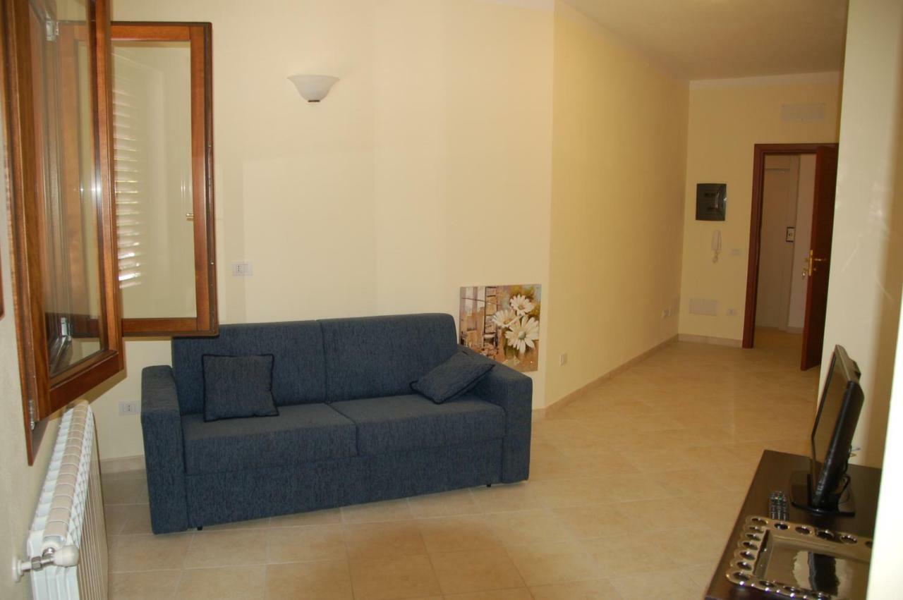 Beb 2000 Hotel Sassari Ngoại thất bức ảnh